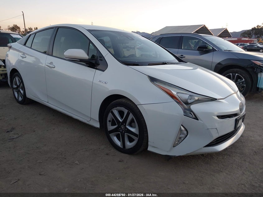 TOYOTA PRIUS THREE TOURING 2017