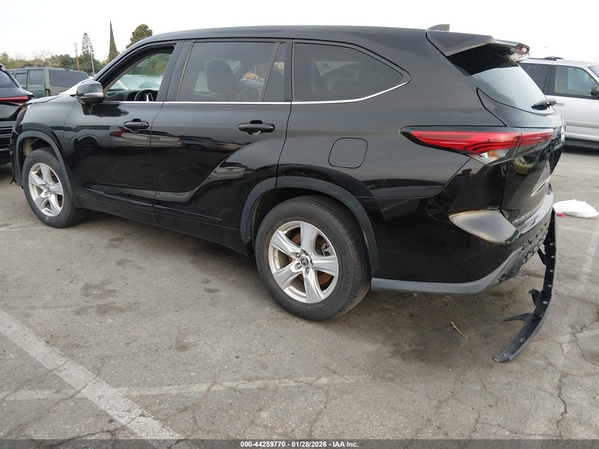 2022 Toyota Highlander Le