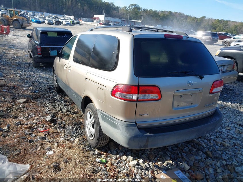 2002 Toyota Sienna Ce