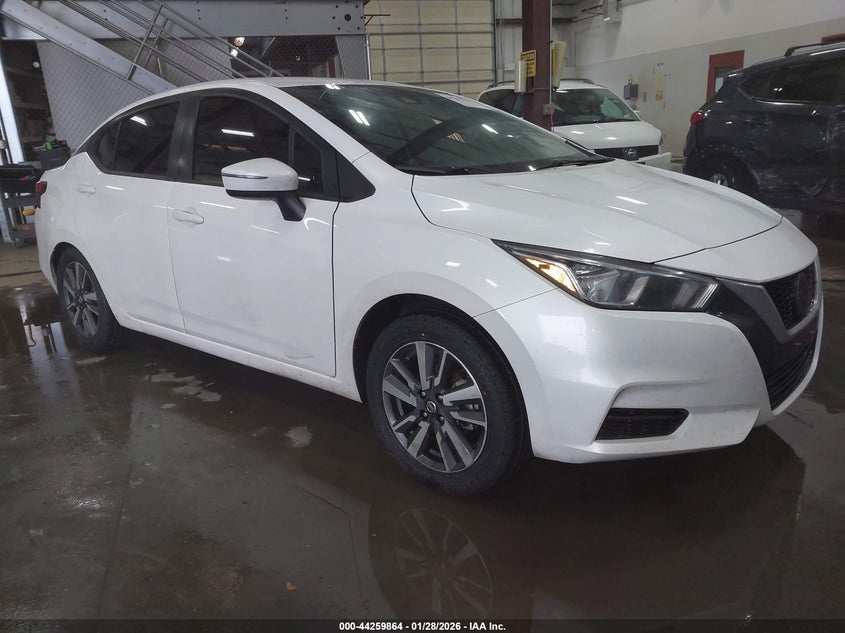 2021 Nissan Versa Sv