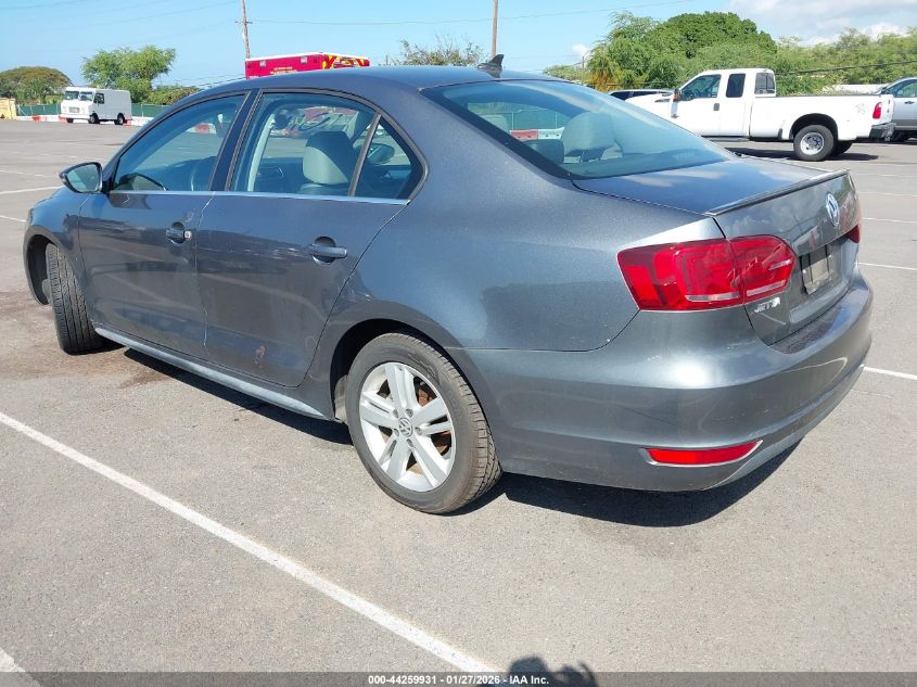 2013 Volkswagen Jetta Hybrid Sel