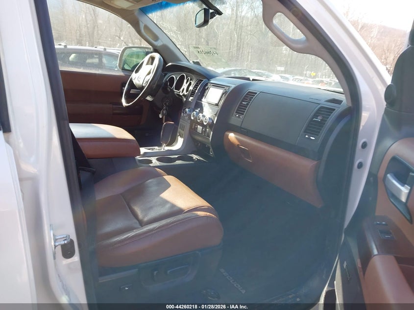 2014 Toyota Sequoia Platinum 5.7L V8