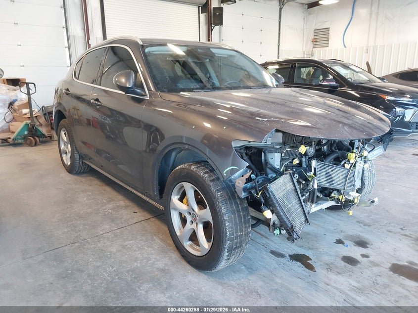 2018 Alfa Romeo Stelvio Awd