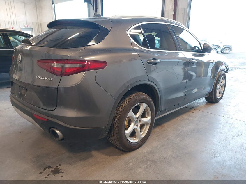2018 Alfa Romeo Stelvio Awd