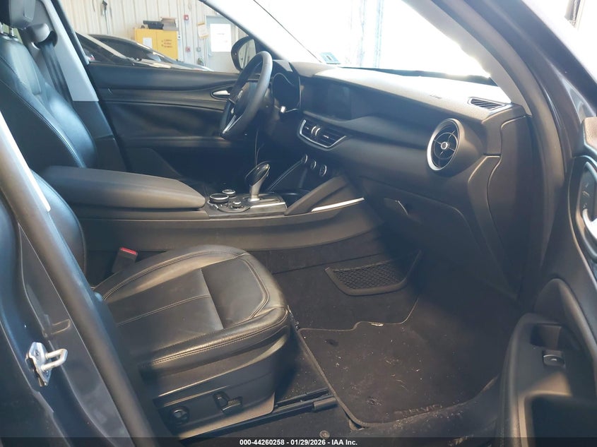 2018 Alfa Romeo Stelvio Awd