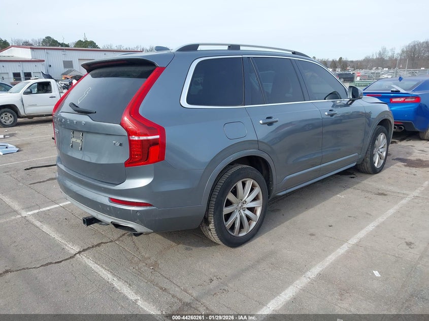 2016 Volvo Xc90 T6 Momentum