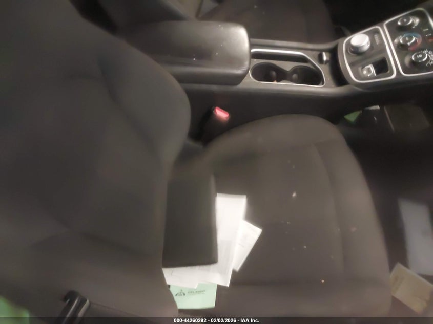 2015 Chrysler 200 Lx