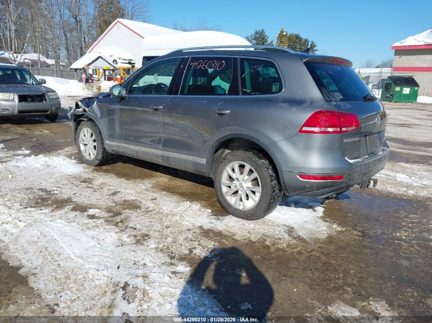 2014 Volkswagen Touareg 3.6L Sport