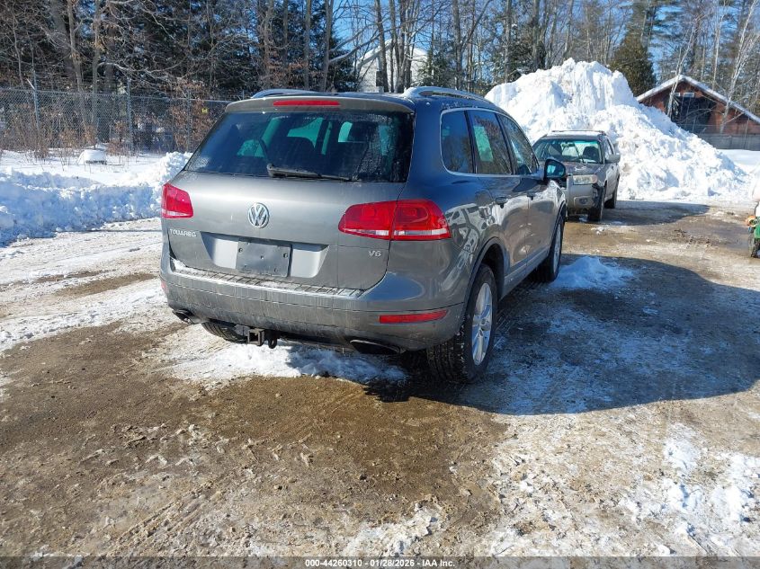 2014 Volkswagen Touareg 3.6L Sport