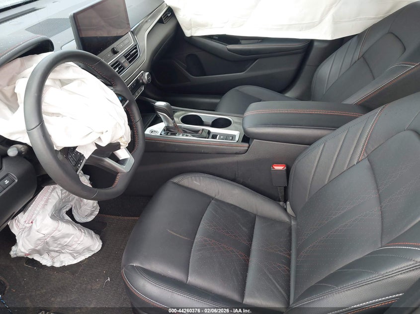 2024 Nissan Altima Sr Vc-Turbo Fwd