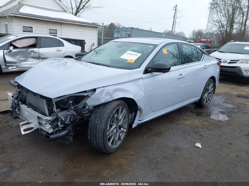 2024 Nissan Altima Sr Vc-Turbo Fwd