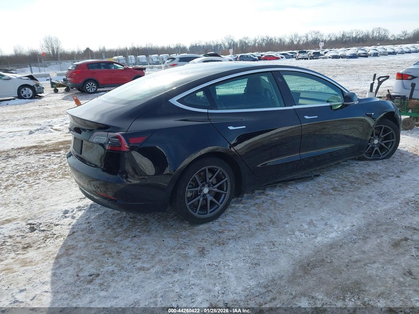 2019 Tesla Model 3 Long Range/Performance