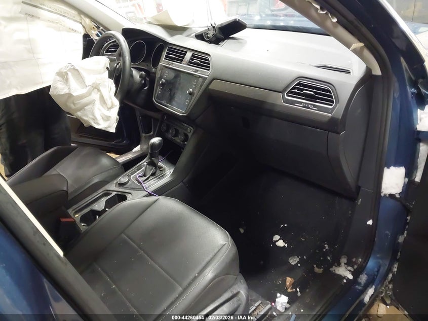 2020 Volkswagen Tiguan 2.0T Se/2.0T Se R-Line Black/2.0T Sel