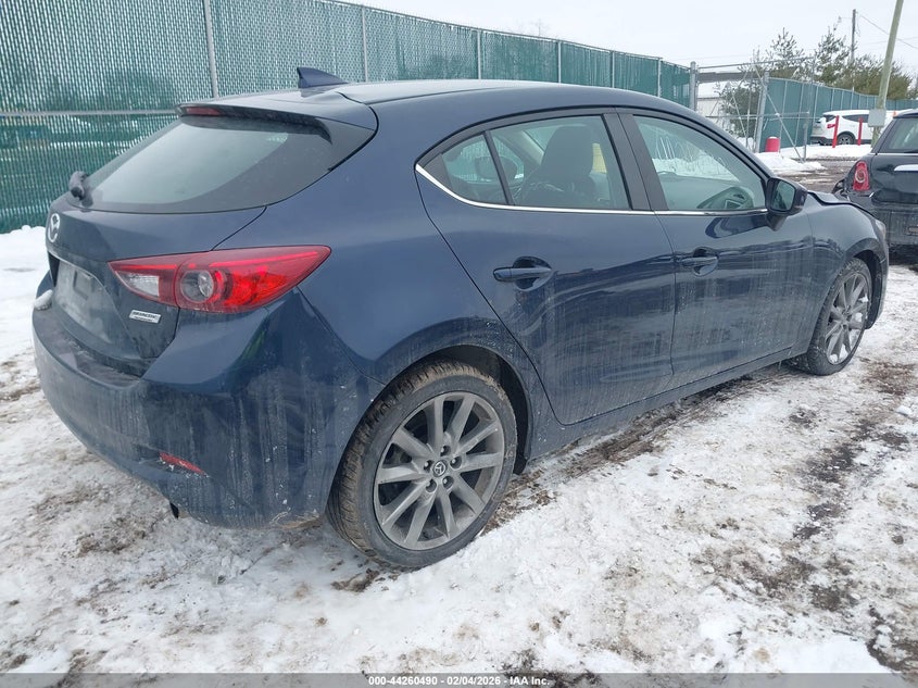 2018 Mazda Mazda3 Touring