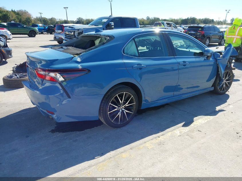 2023 Toyota Camry Se