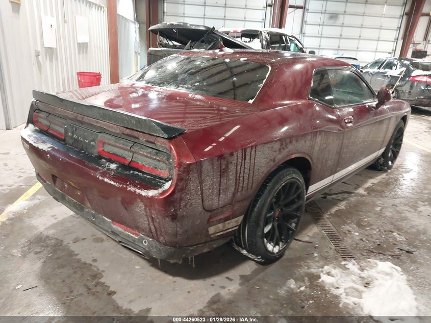 2017 Dodge Challenger Sxt