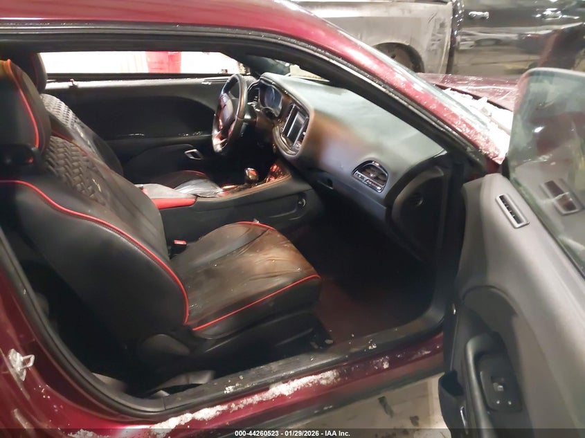 2017 Dodge Challenger Sxt