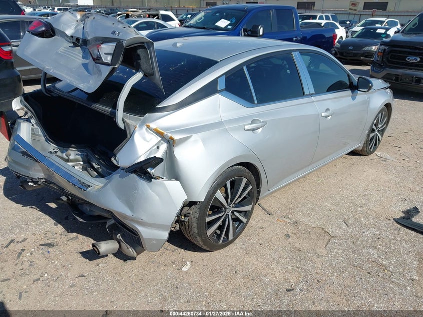 2020 Nissan Altima Sr Fwd