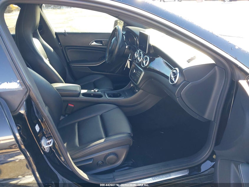 2016 Mercedes-Benz Cla 250