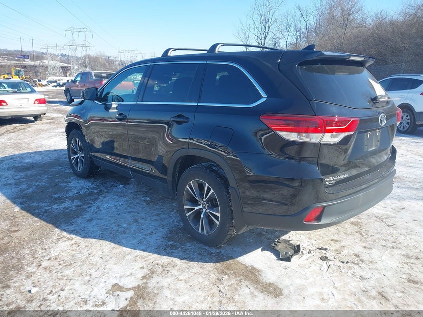 2019 Toyota Highlander Le Plus