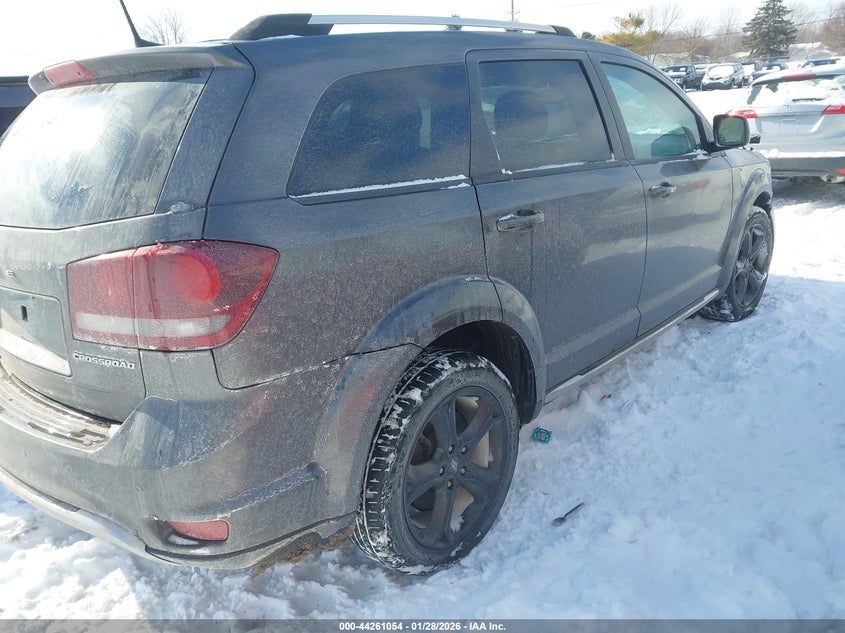 2020 Dodge Journey Crossroad