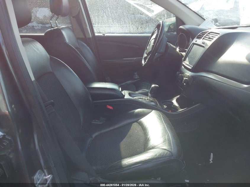 2020 Dodge Journey Crossroad