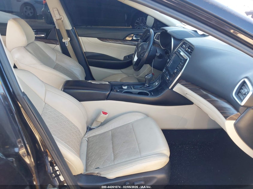 2017 Nissan Maxima 3.5 Platinum