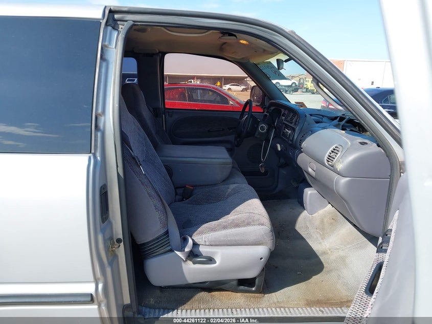 2000 Dodge Ram 1500 St