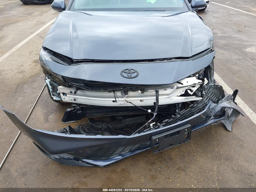2026 TOYOTA CAMRY auction photo 6
