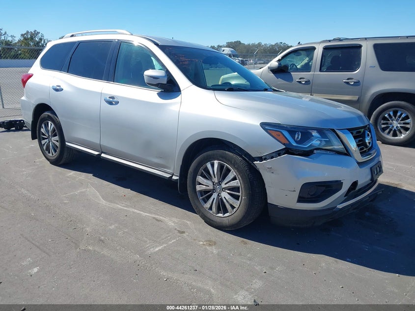2019 NISSAN PATHFINDER S