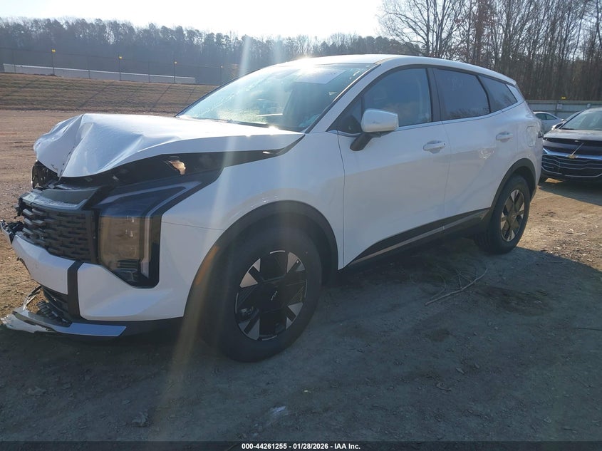Vin: kndpu3dg9t7303687, lot: 44757532, kia sportage hybrid lx 20262