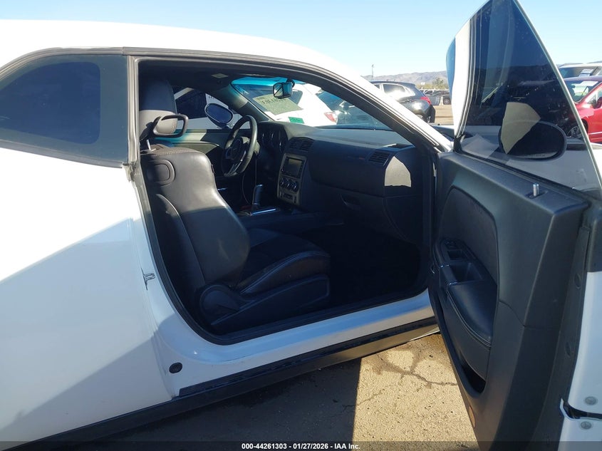 2013 Dodge Challenger Srt8