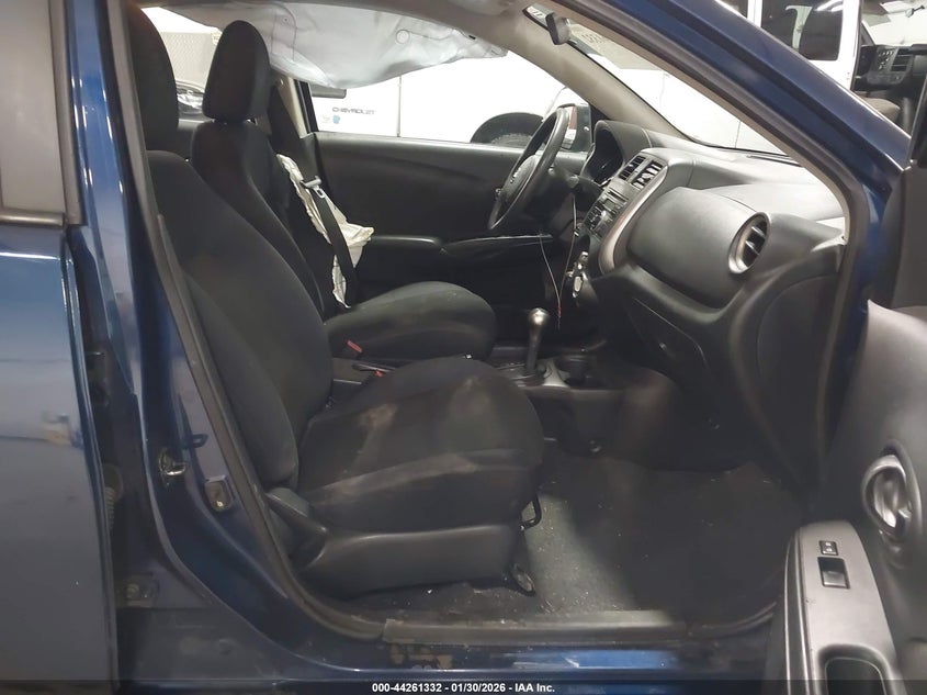 2013 Nissan Versa 1.6 Sv