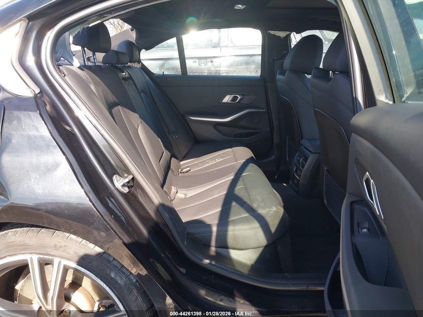 2021 BMW 330I VIN: 3MW5R1J01M8B95406 Lot: 44261398