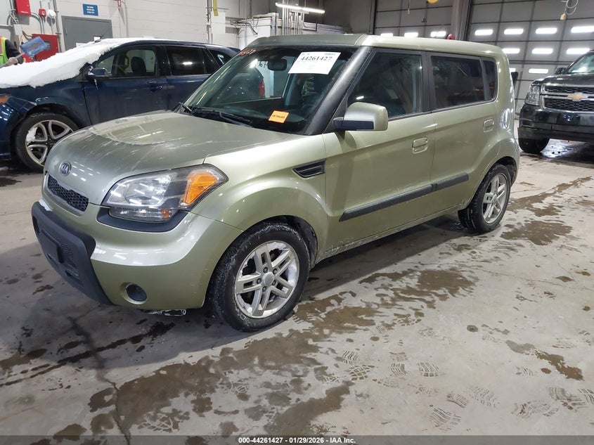 2010 Kia Soul +