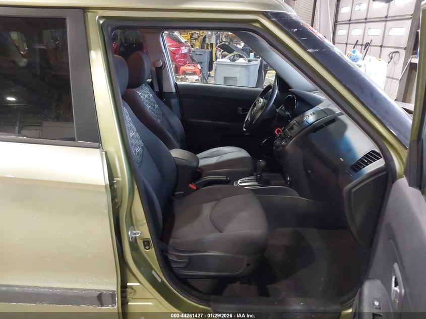 2010 Kia Soul +