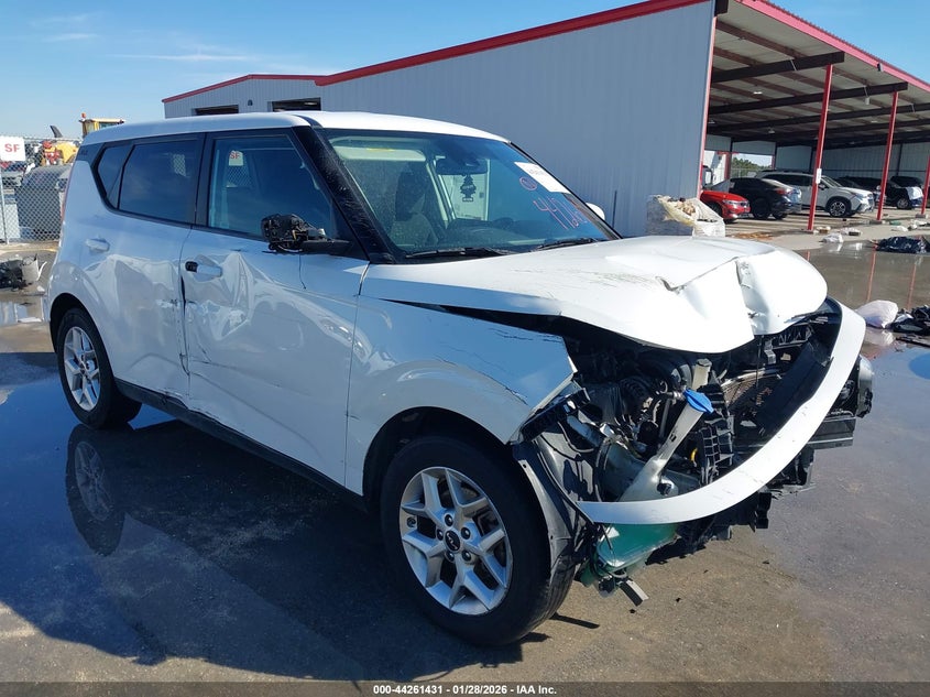 2022 Kia Soul Lx