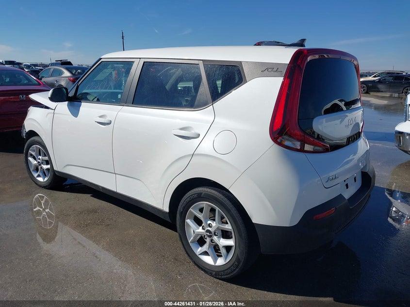 2022 Kia Soul Lx