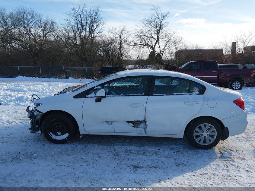 2012 Honda Civic 1.8 Lx white Lot 111044261497 Vin 19XFB2F51CE381307