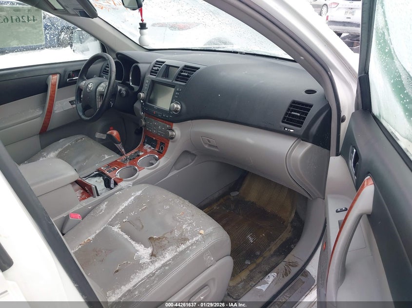 2010 Toyota Highlander Limited V6