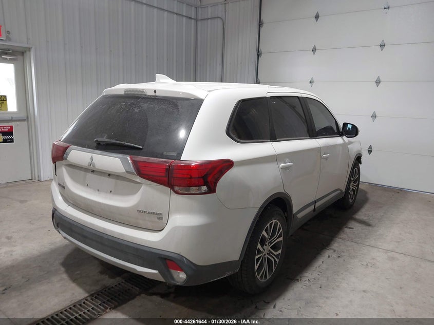 2018 Mitsubishi Outlander Se