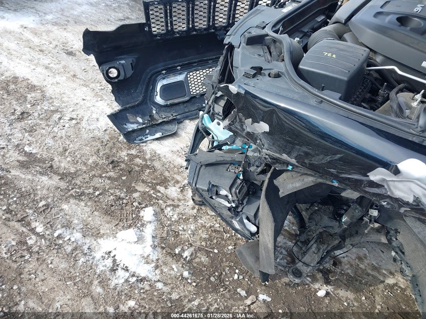 VIN 1C4RJFBG3HC964569 2017 JEEP GRAND CHEROKEE LIMITED 4X4