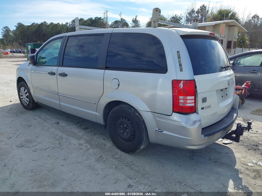 2008 Chrysler Town & Country Lx
