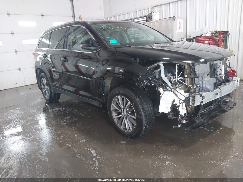 2019 Toyota Highlander Xle