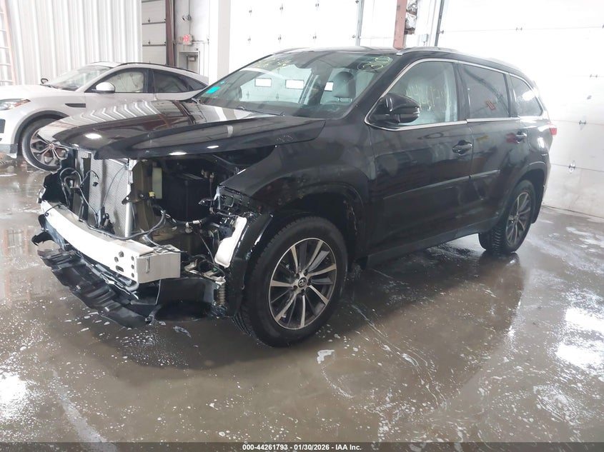 2019 Toyota Highlander Xle