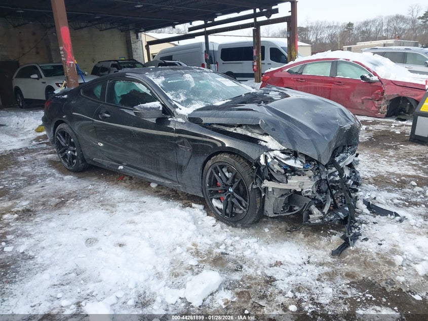 2025 BMW M8 Competition