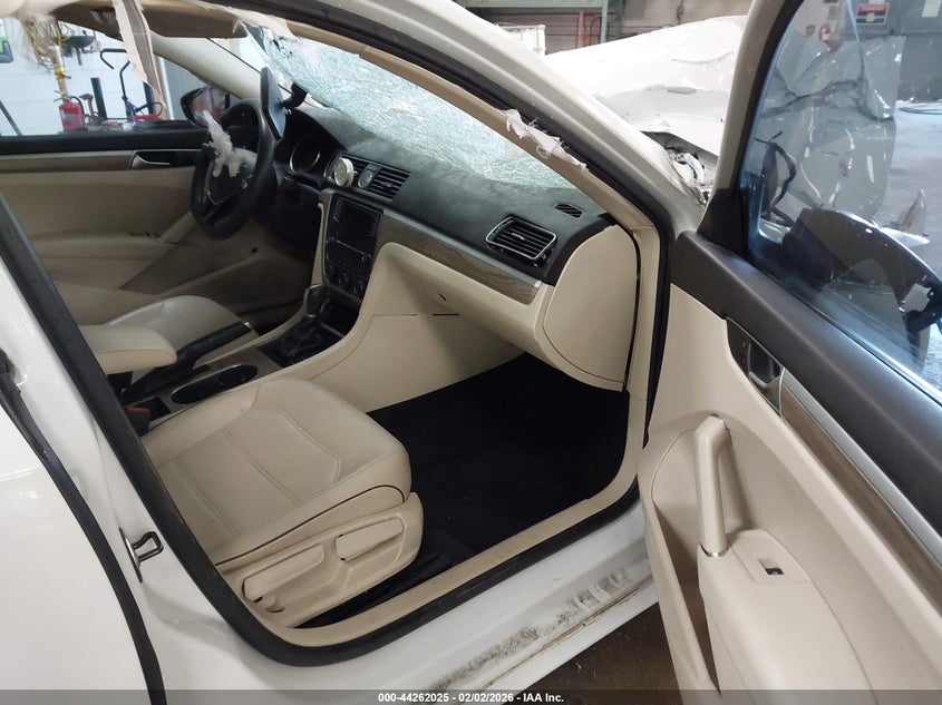 2017 Volkswagen Passat 1.8T Se