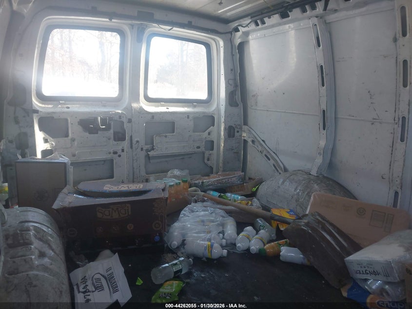 2012 CHEVROLET EXPRESS 2500 auction photo 8