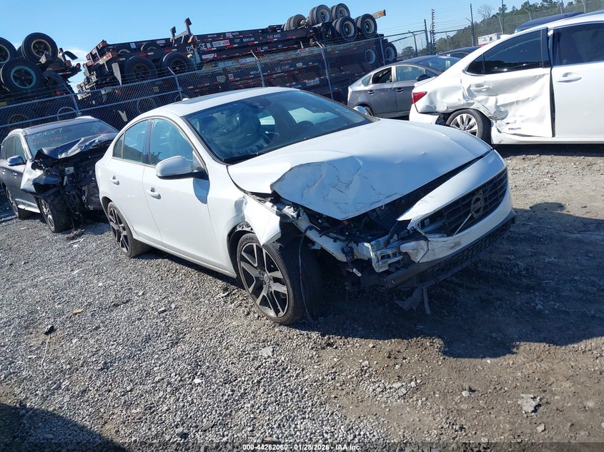 2018 Volvo S60 T5 Dynamic