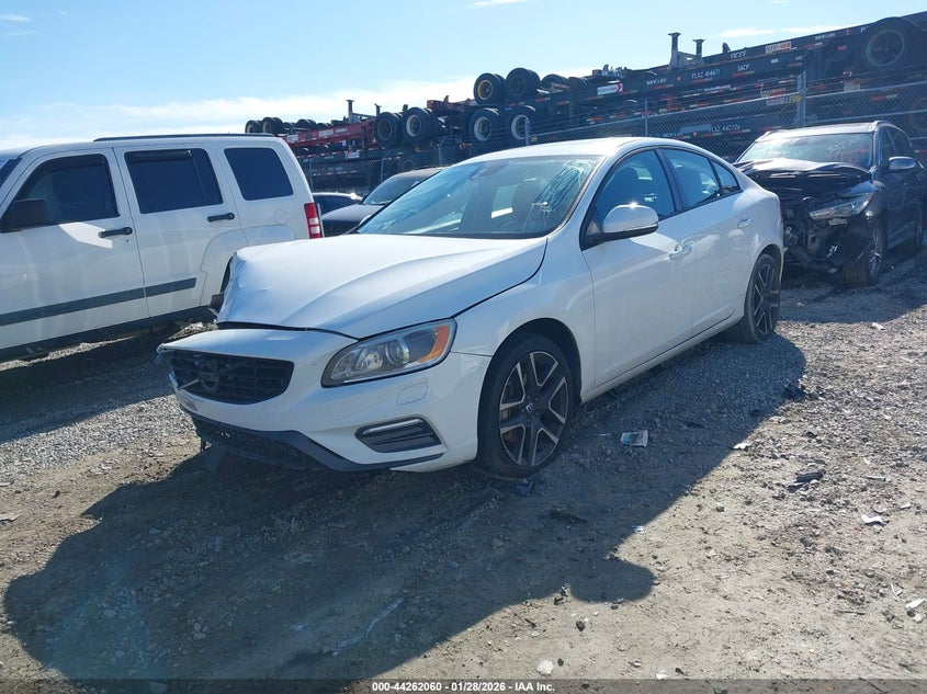 2018 Volvo S60 T5 Dynamic